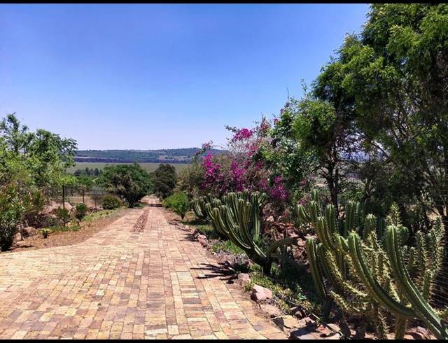 3 BEDROOM HOUSE FOR SALE IN BLUE SADDLE RANCHES